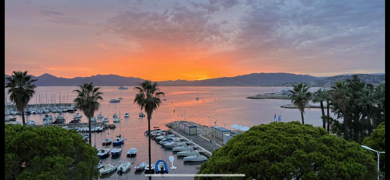Palm Croisette Front De Mer1 Cannes Eksteriør bilde